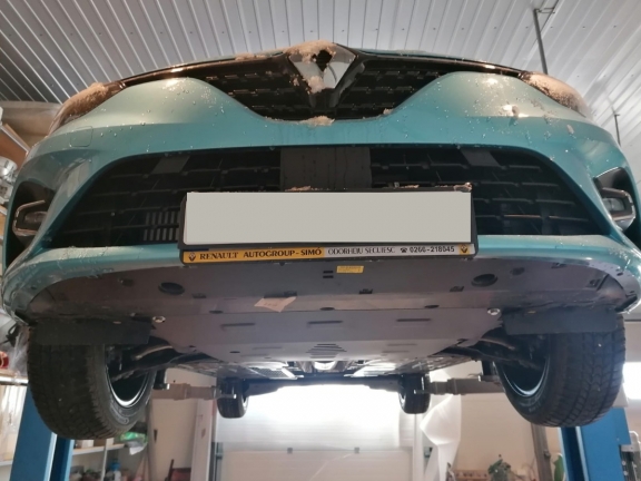 Steel skid plate for Renault Captur