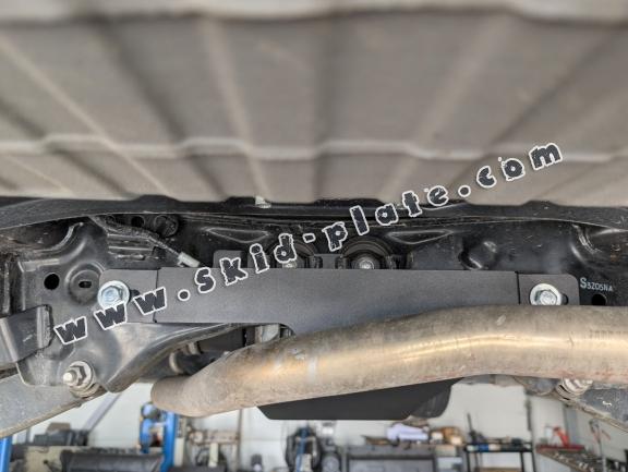 Steel diferential skid plate for Subaru Forester