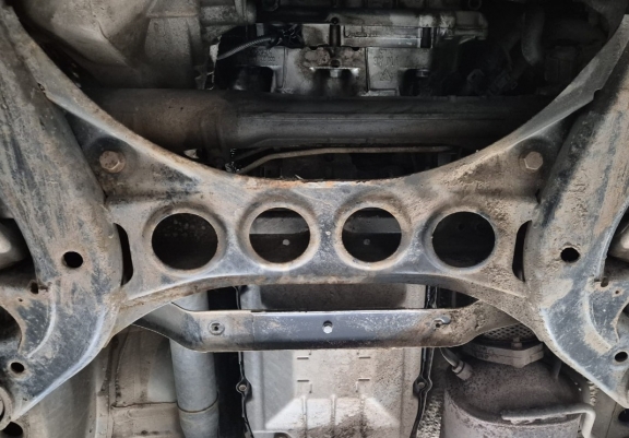 Steel skid plate for VW Touareg 7P