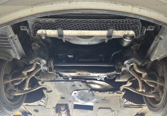 Steel skid plate for BMW Seria 5 E60/E61 standard front bumper