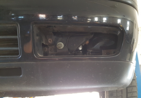 Aluminum skid plate for Seat Leon