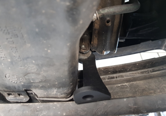 Aluminum skid plate for Seat Leon
