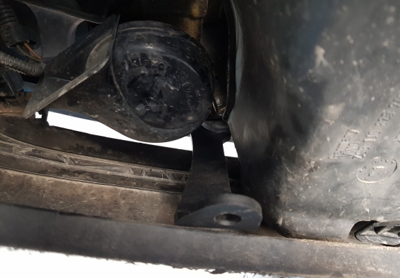 Aluminum skid plate for Seat Leon