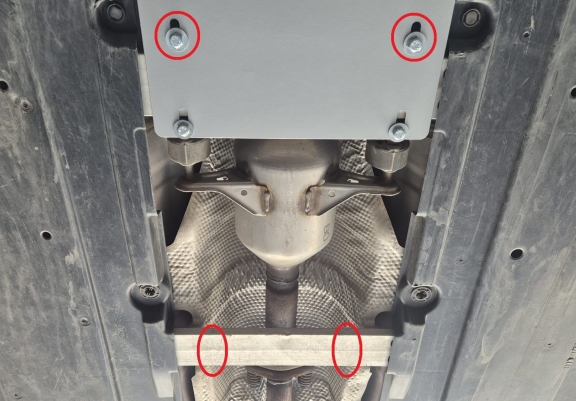 Aluminum catalytic converter plate/cat lock for Lexus UX