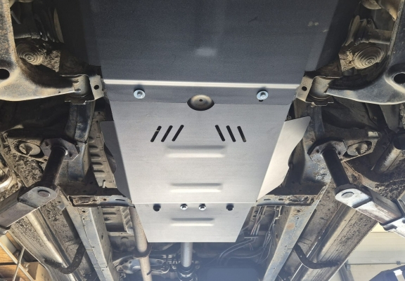 Steel gearbox and particle filter skid plate for Toyota Hilux 
