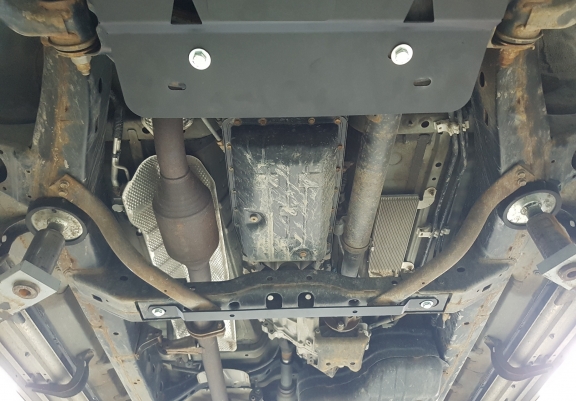 Steel gearbox skid plate for Lexus GX