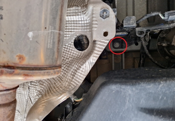 Steel catalytic converter plate/cat lock for Renault Trafic