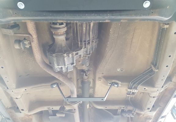 Steel skid plate for Suzuki Grand Vitara - promotional package