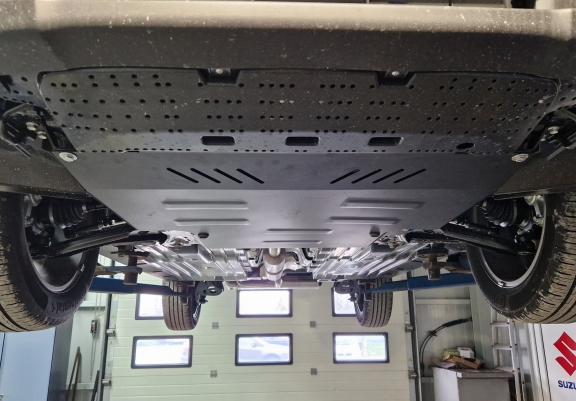 Steel skid plate for Suzuki SX 4 - promotional package