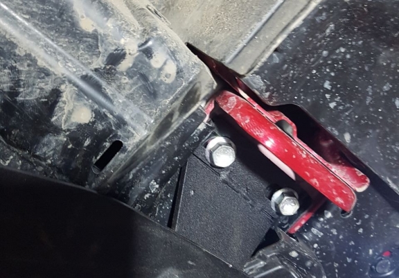 Aluminum skid plate for Suzuki Vitara